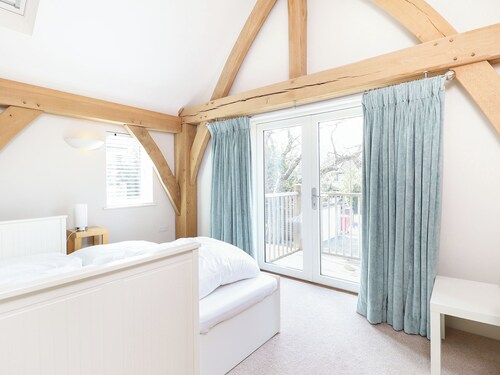 4 bedroom accommodation in Bembridge