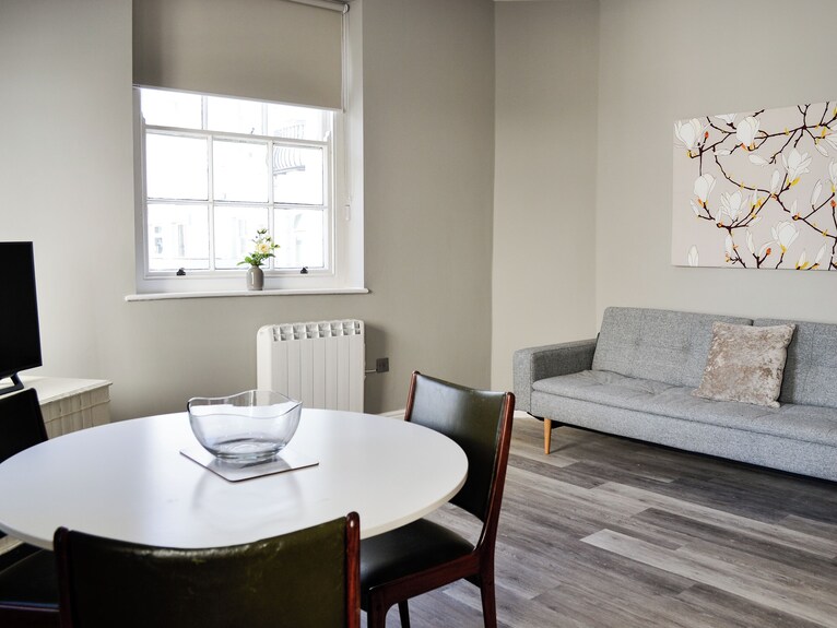 Room Apart 1a-ukc2336 - Plymouth