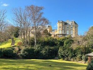 Exterior - 2 bedroom accommodation in Luccombe, near Shanklin (Luccombe, near Shanklin)