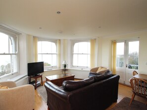 TV - 2 bedroom accommodation in Luccombe, near Shanklin (Luccombe, near Shanklin)