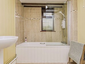 Towels - 3 bedroom accommodation in Arreton (Arreton)