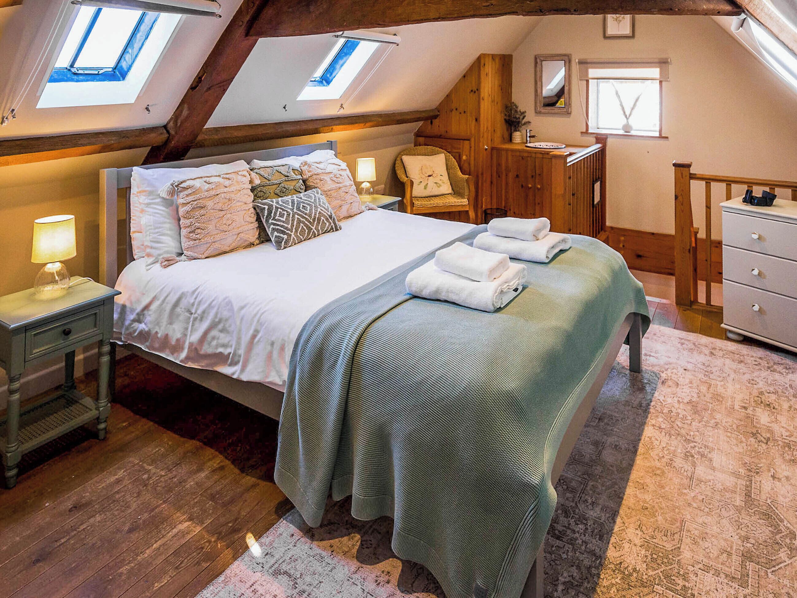 7 bedrooms, free WiFi