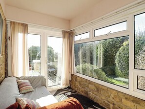 TV - 3 bedroom accommodation in Limerstone, near Brightstone (Limerstone, near Brightstone)