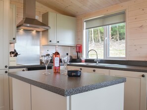 Dishwasher, high chair - 3 bedroom accommodation in Forres, near Nairn (Forres, near Nairn)