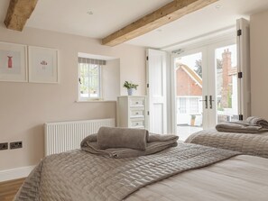 3 bedrooms, free WiFi - Stone Barn - UKC3594 (Minehead)