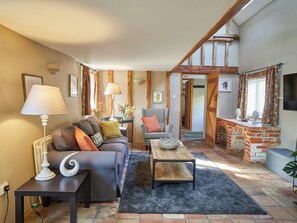 TV - The Old Dairy - UKC3683 (Tattersett, near Fakenham)