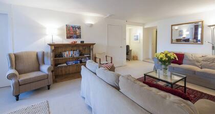 3 bedroom accommodation in Edinburgh