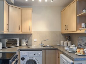High chair - 1 bedroom accommodation in Pelynt, near Looe (Pelynt, near Looe)
