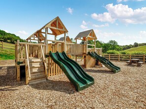 Children’s area - Carters Cottage - UKC3947 (Chilcombe, near Bridport)