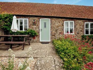 Outdoor dining - Keepers Cottage - UKC3950 (Chilcombe, near Bridport)