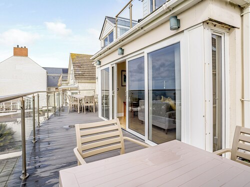 5 bedroom accommodation in Gwbert, near Cardigan