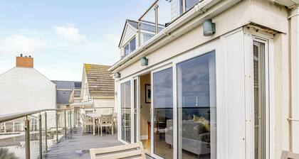 5 bedroom accommodation in Gwbert, near Cardigan