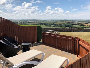 Terrace/patio - 1 bedroom accommodation in Marhamchurch, near Bude (Marhamchurch, near Bude)