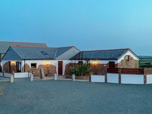 Exterior - 1 bedroom accommodation in Marhamchurch, near Bude (Marhamchurch, near Bude)