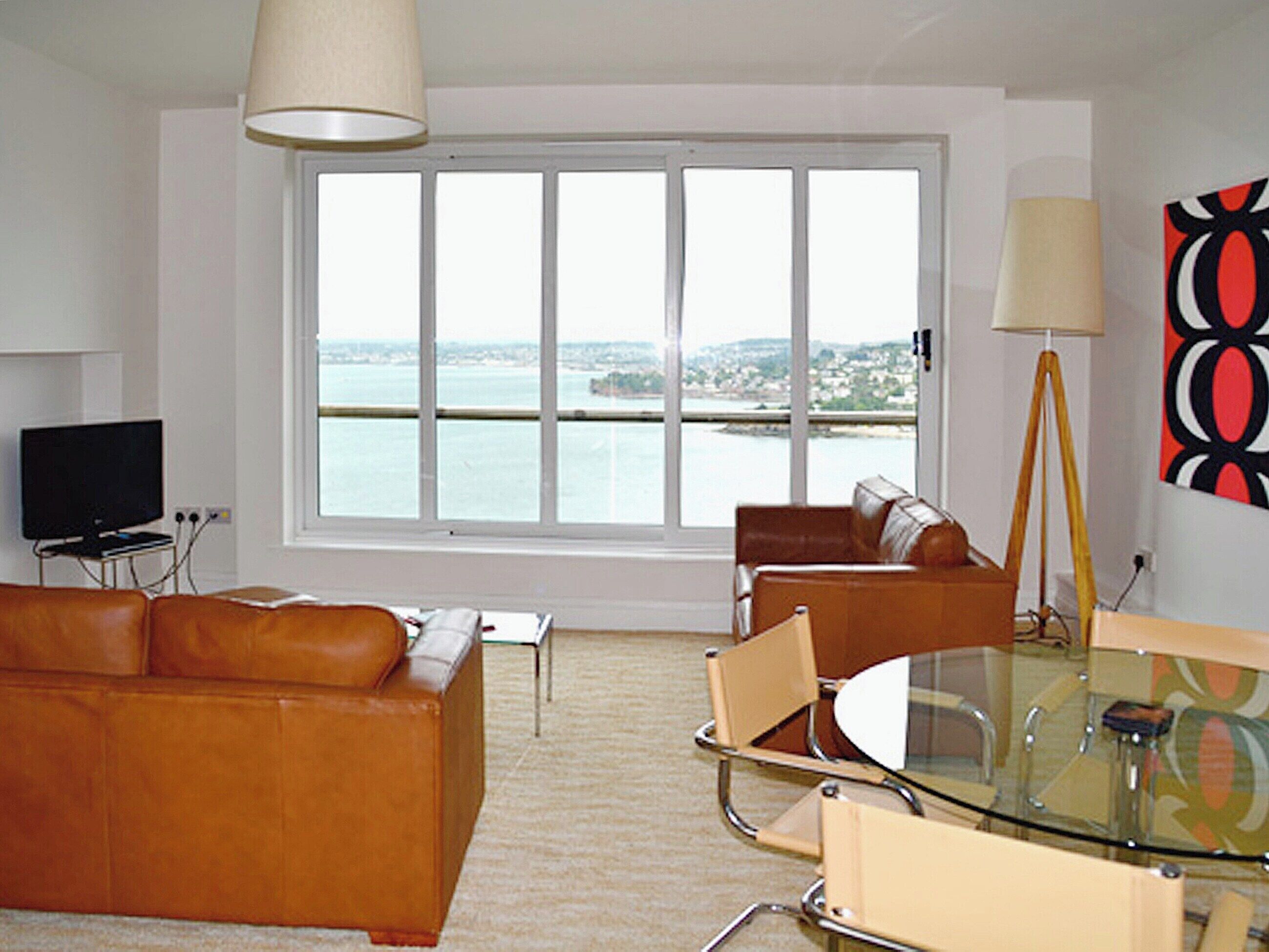 2 Bedroom Accommodation In Torquay - Torquay