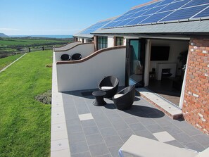 Terrace/patio - 1 bedroom accommodation in Marhamchurch, near Bude (Marhamchurch, near Bude)