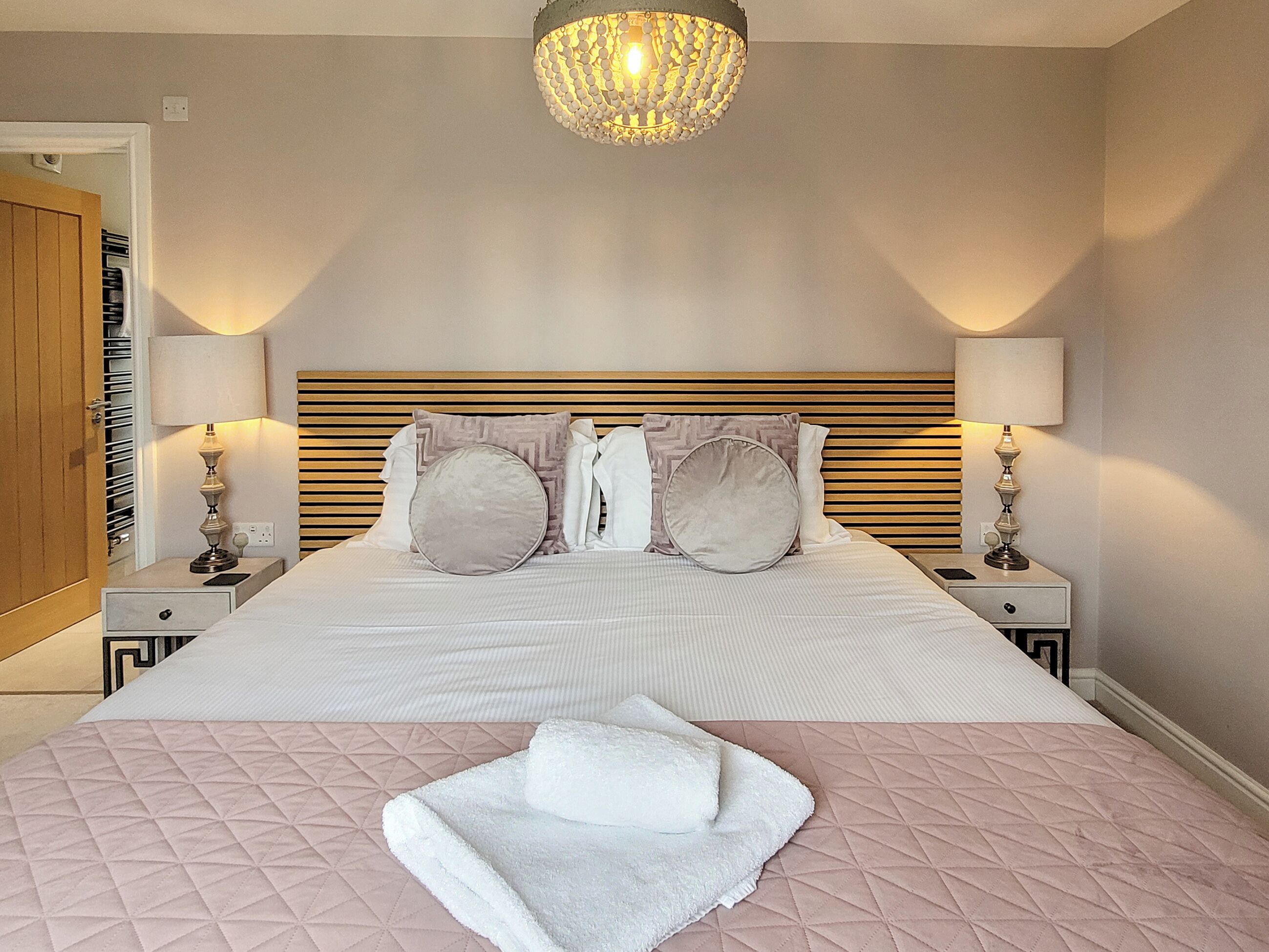 4 habitaciones y wifi gratis 