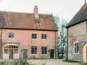 Exterior - The Scullery - UKC4630 (Wimborne St Giles)