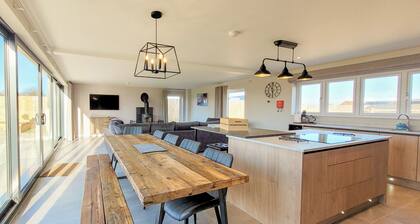 Eastgate Barn - UKC4648