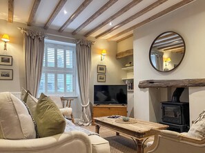 TV - 3 bedroom accommodation in Skipton (Skipton)