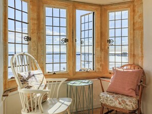 Interior - 4 bedroom accommodation in Lyme Regis (Lyme Regis)