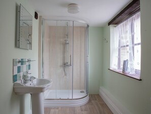 Towels - Rose Cottage - UKC4693 (Woodford, near Bude)