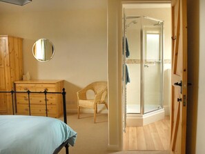 2 bedrooms, free WiFi - The Granary - UKC4699 (Kenilworth)