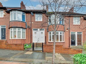Exterior - 3 bedroom accommodation in Jesmond (Jesmond)