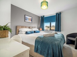 2 bedrooms, free WiFi - 2 bedroom accommodation in Tyne and Wear (Tyne and Wear)