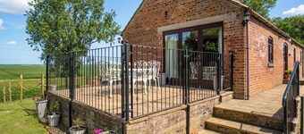 The Stables - UKC8848