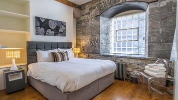 2 bedrooms, free WiFi