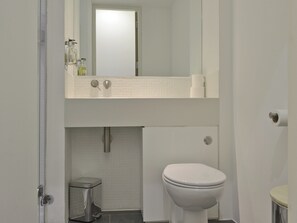 Towels - 1 bedroom accommodation in Plymouth (Plymouth)