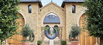 2 bedroom accommodation in Kingham, near Chipping Norton