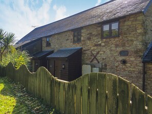Exterior - Crantock Cottage- W40888 (Goonhavern, near Newquay)