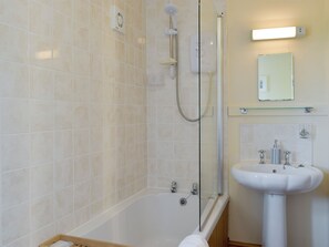 Towels - 2 bedroom accommodation in Kidwelly (Kidwelly)