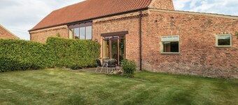 2 bedroom accommodation in Brayton, Selby