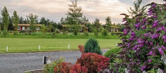 Pheasant Lodge-W43009