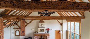 3 bedroom accommodation in Brayton, Selby