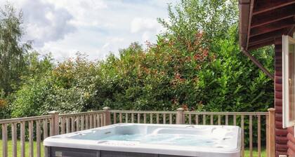 Partridge Lodge-W43008