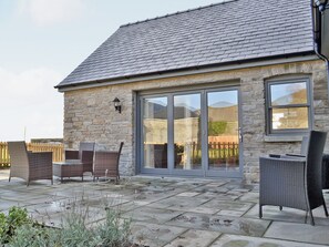 Terrace/patio - 2 bedroom accommodation in Kidwelly (Kidwelly)