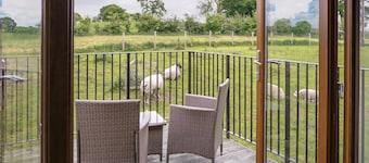 3 bedroom accommodation in Bickley, near Malpas
