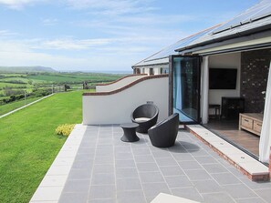 Terrace/patio - 1 bedroom accommodation in Marhamchurch, near Bude (Marhamchurch, near Bude)