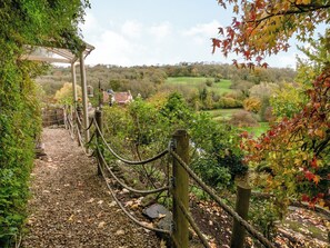 Property grounds - Tucking Mill View - UKC4467 (Bath)