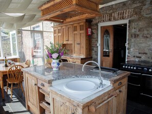 Dishwasher, high chair - Woodlands Manor House - UKC4706 (Woodford, near Bude)