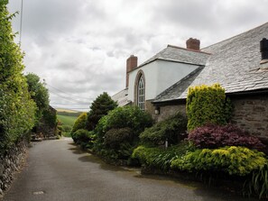 Property grounds - Woodlands Manor House - UKC4706 (Woodford, near Bude)