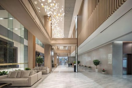 Interior. JingdezhenGrand Skylight Yue Hotel (Guyao Folk Custom Expo Area)