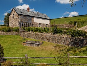 Exterior - Barn Cottage - UKC4804 (Bishops Nympton)