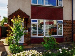 Exterior - St Mary's Crescent House (Stanwell)