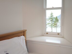 3 bedrooms, free WiFi - Monastery 13 - Abbots Rest - UKC4886 (Fort Augustus)