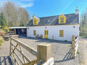 Exterior - 2 bedroom accommodation in Fort Augustus (Fort Augustus)